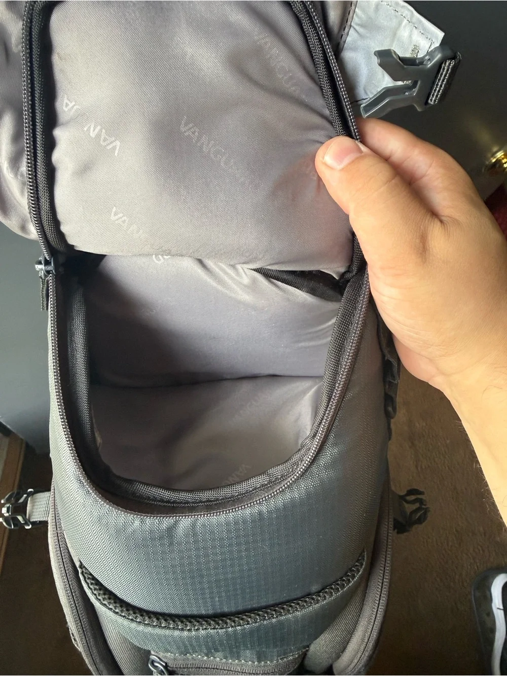 Vanguard Adaptor 41 Camera Backpack
